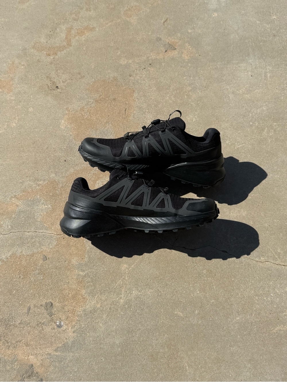 Salomon SPEEDCROSS 6 Black Trail Sneakers - Picture 2 of 5